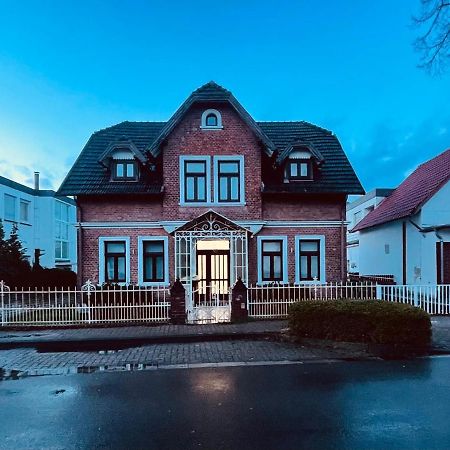 Leben & Wohnen In Einer Historischen Villa 巴特恩豪森 外观 照片